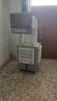 نجف • مشتغله مرتين