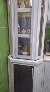 سلام عليكم كاونتر قياسه ٦ متر ونص والله جديد تشوفه بعينك ونضيف مرمر درجه اولى رايده ب مليون وربع اقل من نص سعر التكلفه مكاني نجف قرية الغدير
***********
