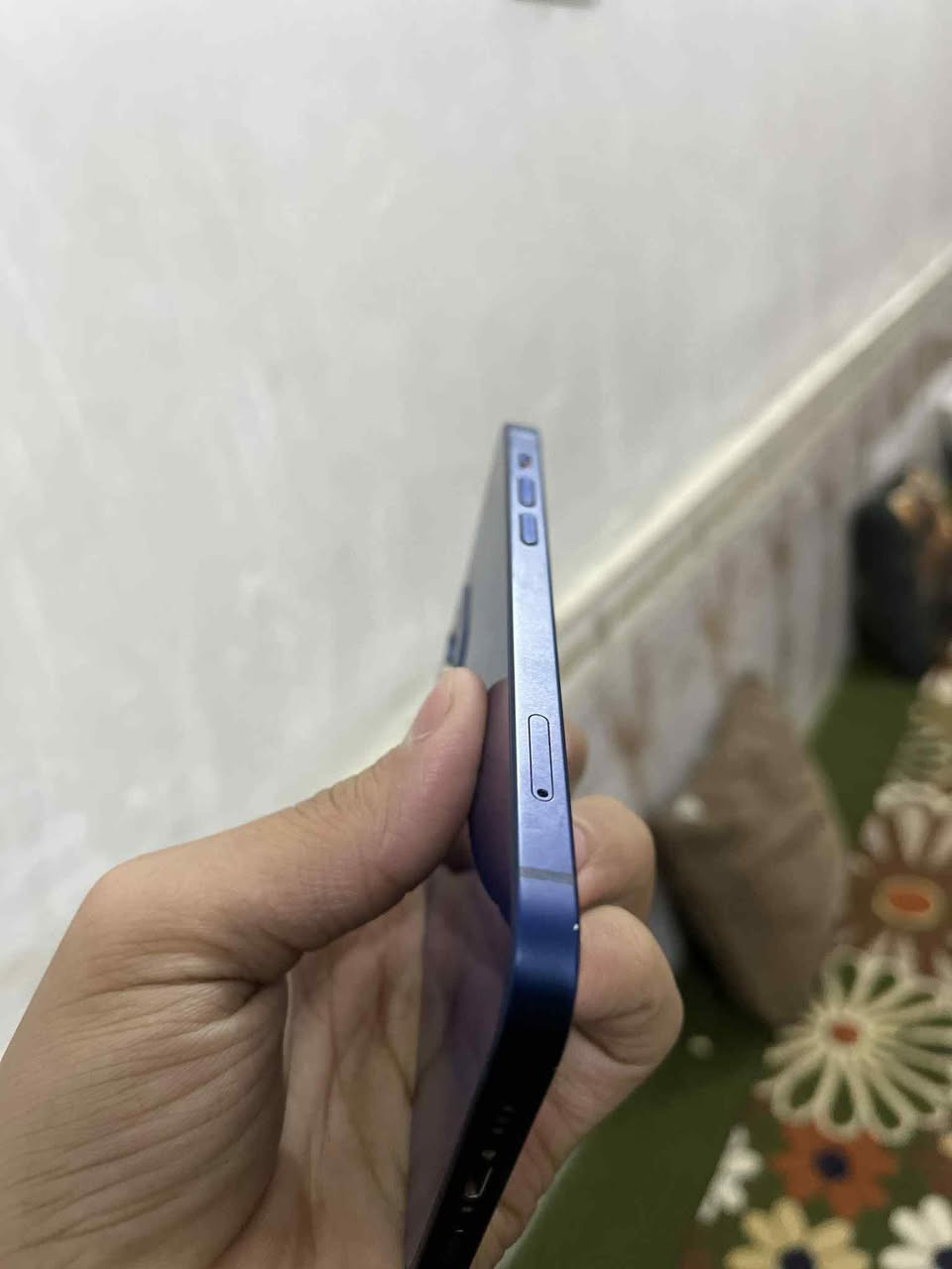 السلام عليكم ايفون 12 عادي للبيع او مراوس بايفون ذاكره 128 بطاريه 74 الجهاز كلش نضيف السعر 300 قفل مكاني ناصريه مدينه الصدر ***********
