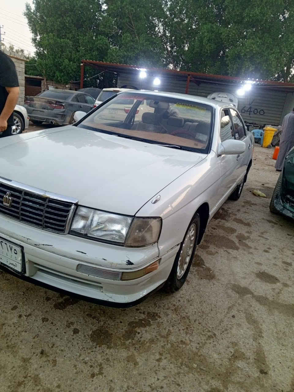 سلام عليكم
(أبيع او مراوس) حسب القناعه؟ 
سياره بطه كراون منفصل 
ميديل95
محرك 2500 و كير كفاله شرط 
تبريد ثلج 🥶
سياره صبغ عام جماليه 
مكفوله من ظربه و نقل چثه و كص والعيب الشرعي 
سنويه لل 27
راعيه مجود يمي 
السعر 65 وبيها مجال حك الجيه 
العنوان ناصريه مركز.......  الا ستفسار  *********** بيه وتساب........
