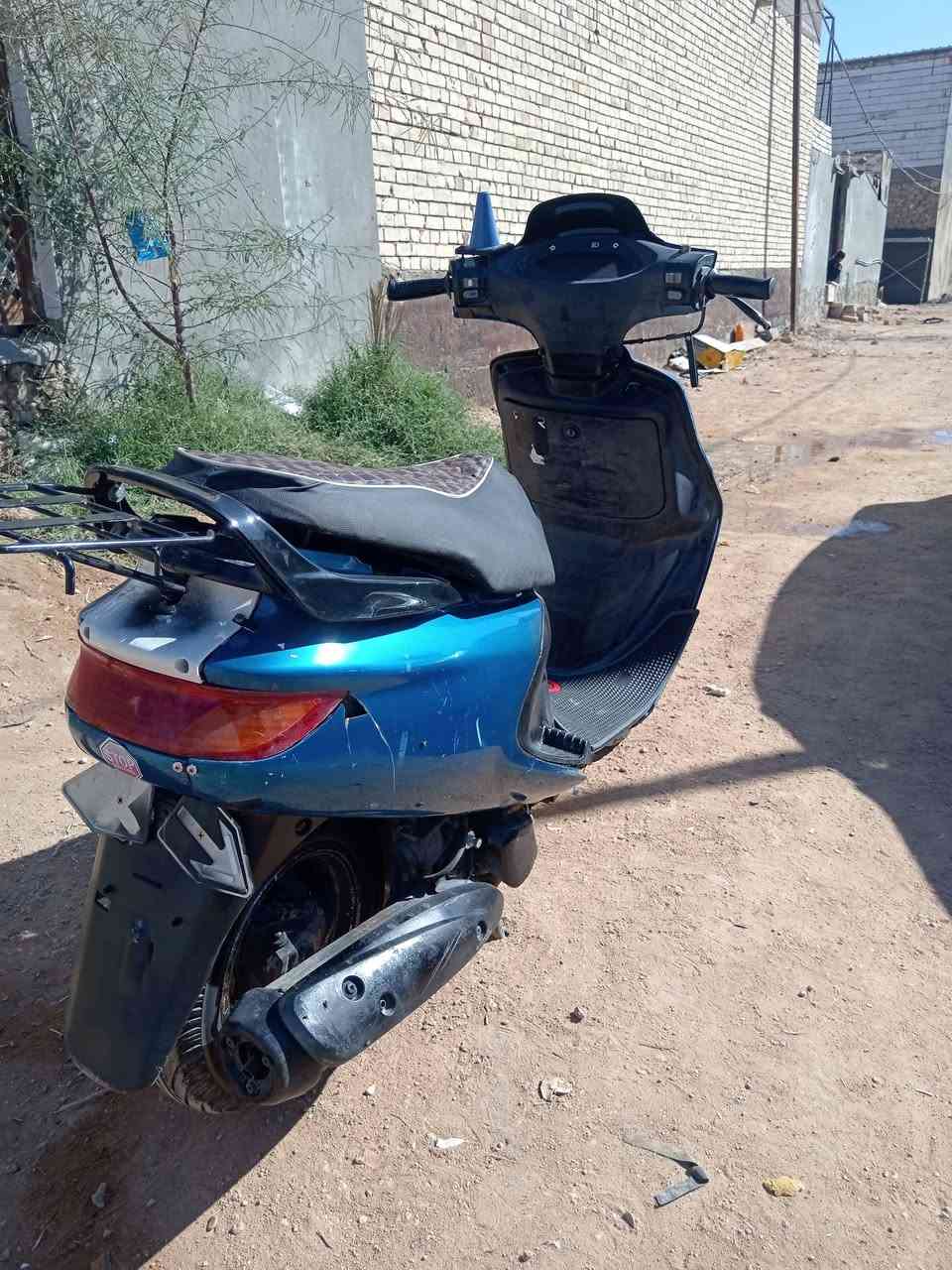 فراشه فحل دسك مجفته مره وحده وغراض كله TM محركهه يخبل شلعه زينن ناقصهه فقط كهربأيات الدراجه السعر 275 وبيهه مجال للعزاز ***********رقم الهاتف العنوان نجف رضويه
