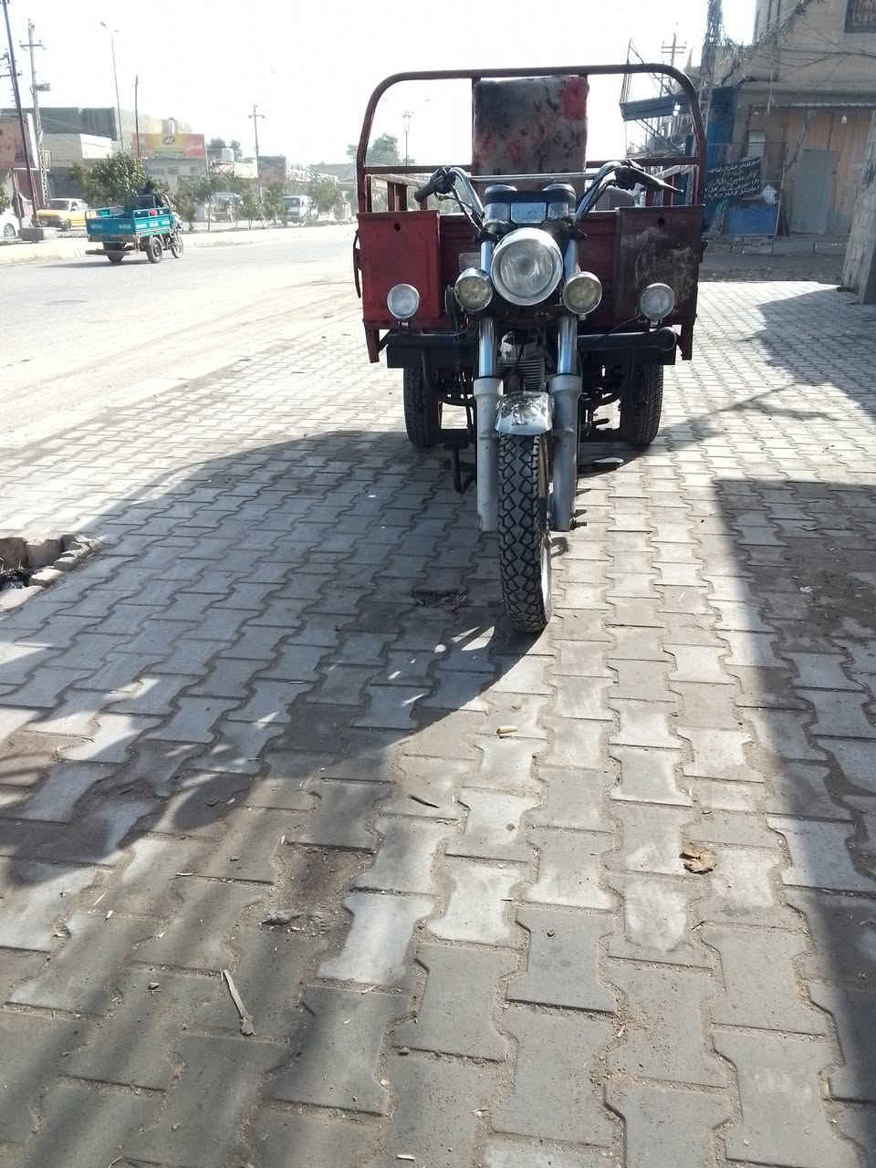 السلام عليكم ستوته البيع موديل 14داخله بل 15محرك 22ستوته حلوه اوراق أصولي مكاني كربلاء الرقم ***********
