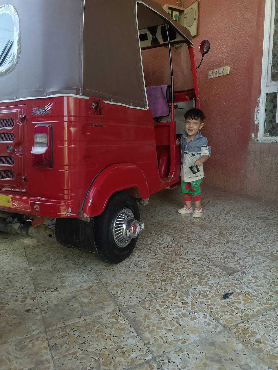 تكتك للبيع موديل 18  كفاله  لاء تنقيص و لاء تبخير   التكتك مكفوله من الصبق من عنده   اشويه بل لقد تكحيل معجون ابد ما بيهه  المكان بغداد المعامل   السعر التواصل على الخاص


**إذا كنت صاحب هذا الإعلان وتريد حذفه لأي سبب، رجاءا أرسل رسالة إلى الدعم الفني**