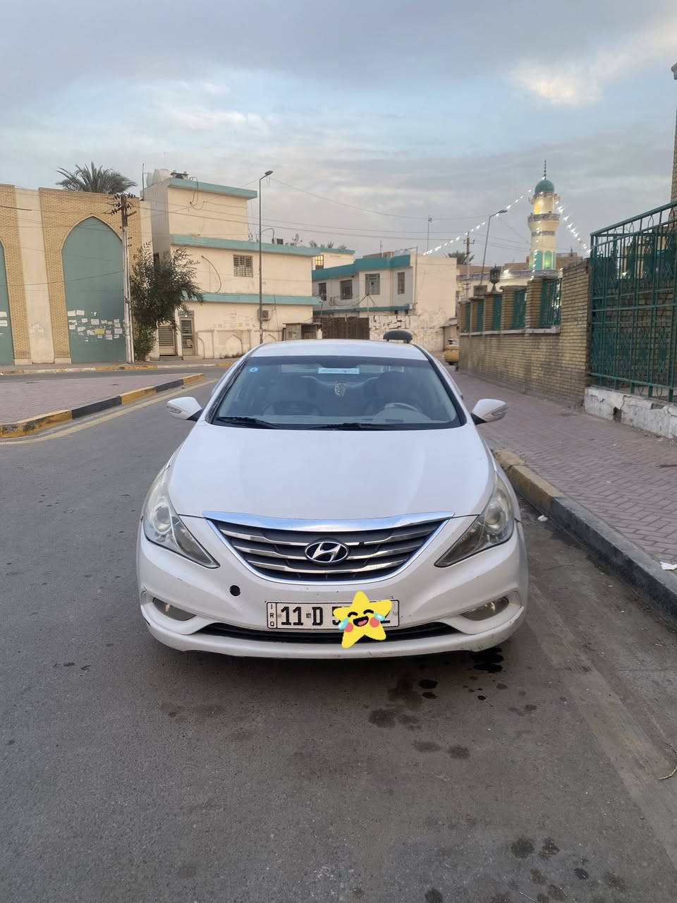 السلام عليكم
للبيع سوناتا خليجي ٢٠١٢ 
محرك ٢٤٠٠ كفاله 
تبريد ثلج حاديه جديد كير كفاله تخم تاير صبغ  حزام حادث جاملغ امامي. 
شاشه كامره 
مكان السياره بغداد الاعظمية 
السعر ١٠٣ 
***********
***********
