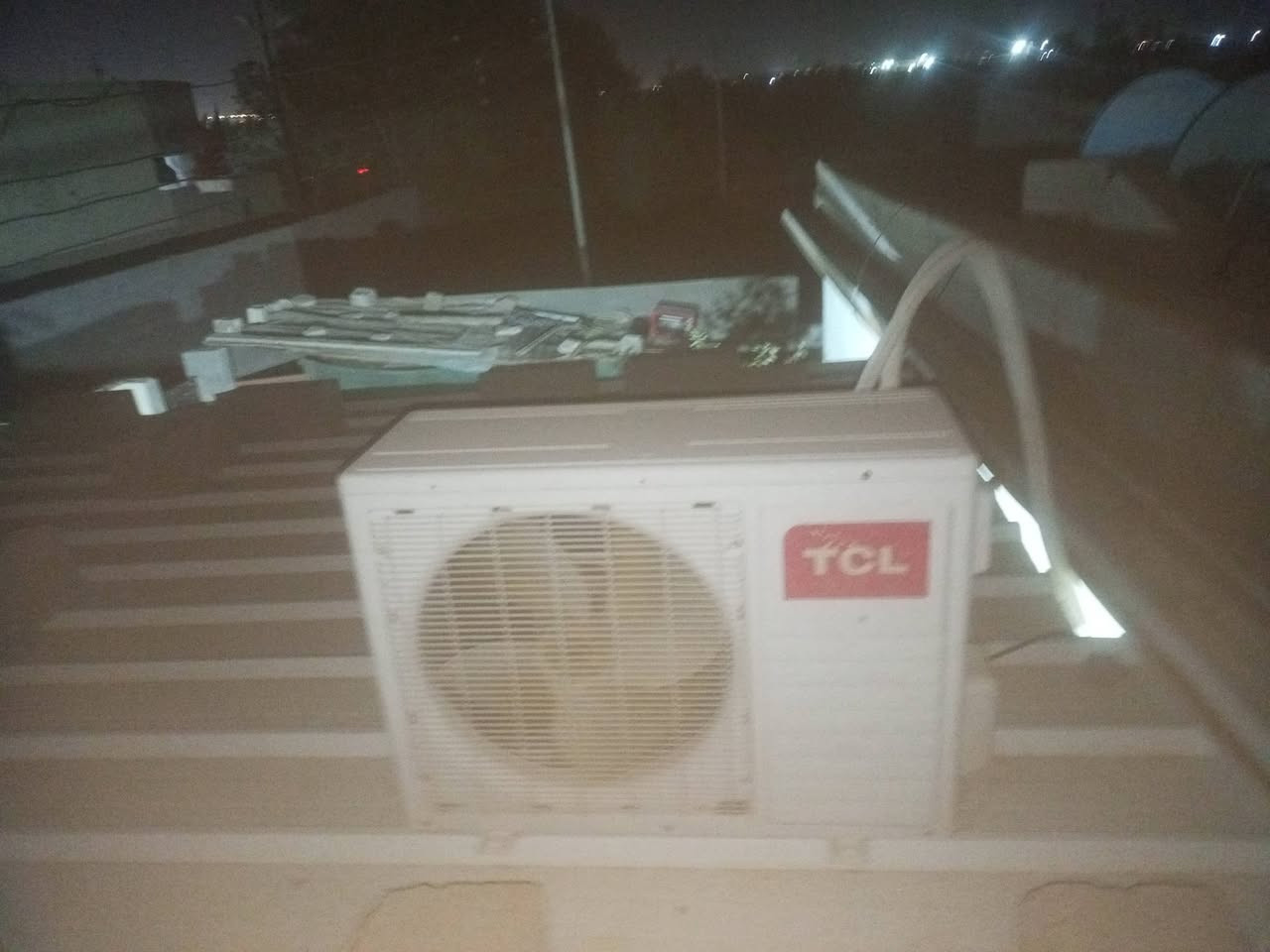 سبلت طن ونص للبيع المكان الزبير 
السعر 175
***********
