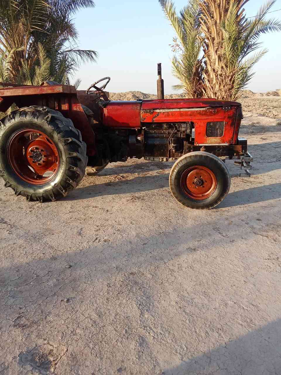 للبيع عنتر 86جاهزه م̷ـــِْن كلشي محرك كير كسل جهاز رفع بريك مكينه بلادي شرط مابيه كل نقص سعر 2600وبيه مجال مكان نعمانيه نهر المالح مكلف بل نشر ***********
