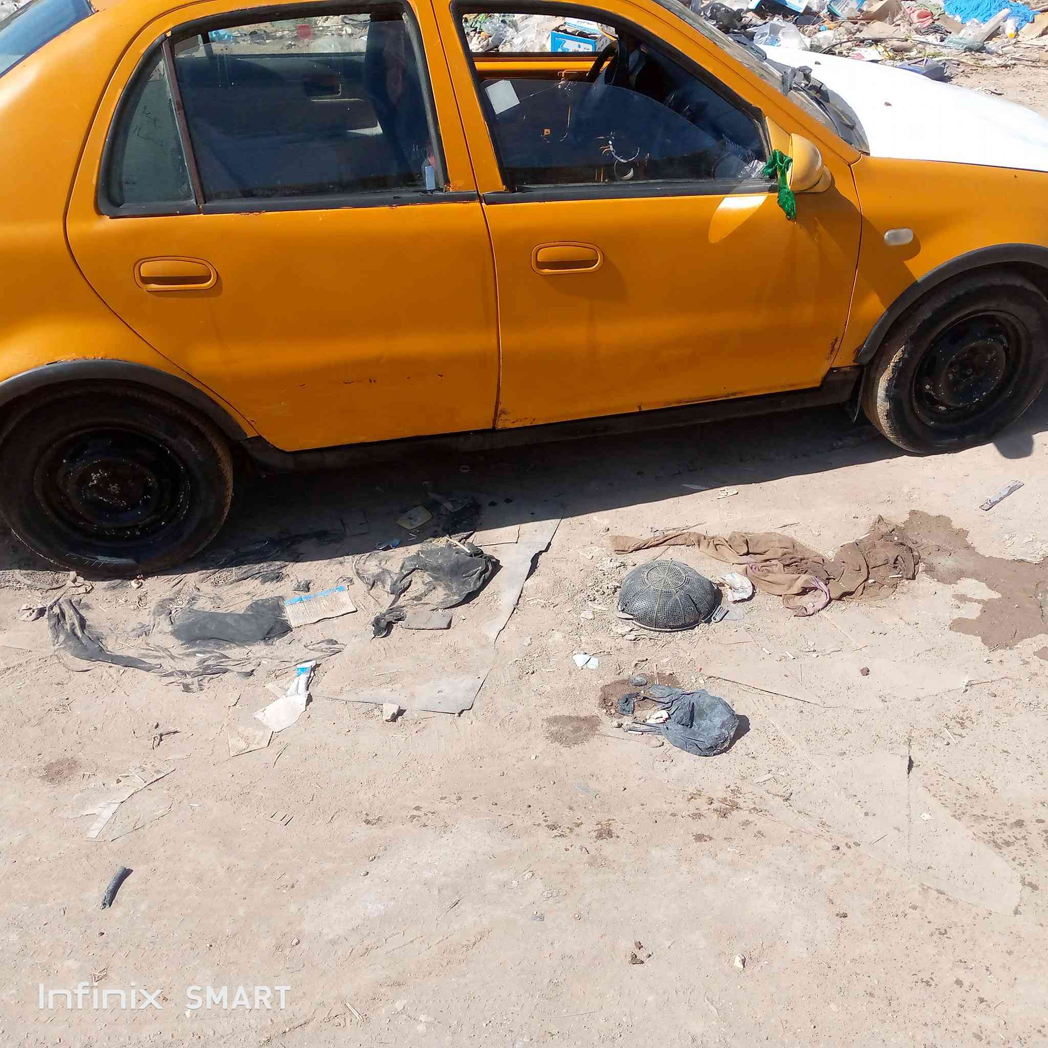 اسلام عليكم سياره سيكه سياره مكينه وكير وحداديه خير من الله كهربائيات كله شغاله سياره مال خبزه سعر 10ورقات وبيه مجال للشراي مو شراي عبر المنشور 

رقم الهاتف 0783 785 9494
