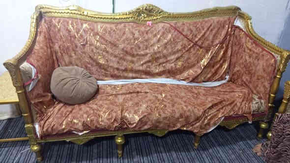 تخم قنفات ملكي 6قطع السعر200الف
البصره دورالشرطه76شارع84
واتساب***********
