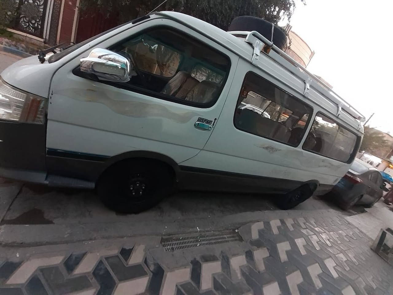 كيا فوتو الوان
موديل 12
رقم بغداد 
سيارة جاهزة يرادلها شغلات بسيطة بالصدر 
العنوان بغداد مدينة الحرية السعر 60 وبيها مجال بسيط للشراي ***********
