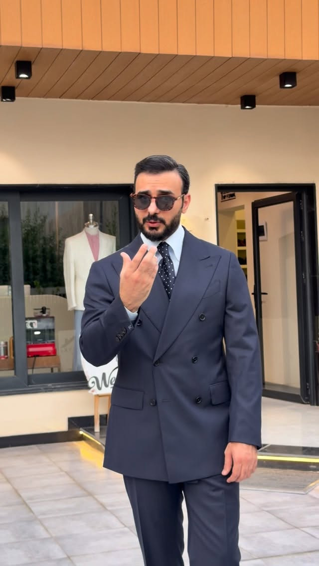 Italian-style suit🇮🇹


**إذا كنت صاحب هذا الإعلان وتريد حذفه لأي سبب، رجاءا أرسل رسالة إلى الدعم الفني**