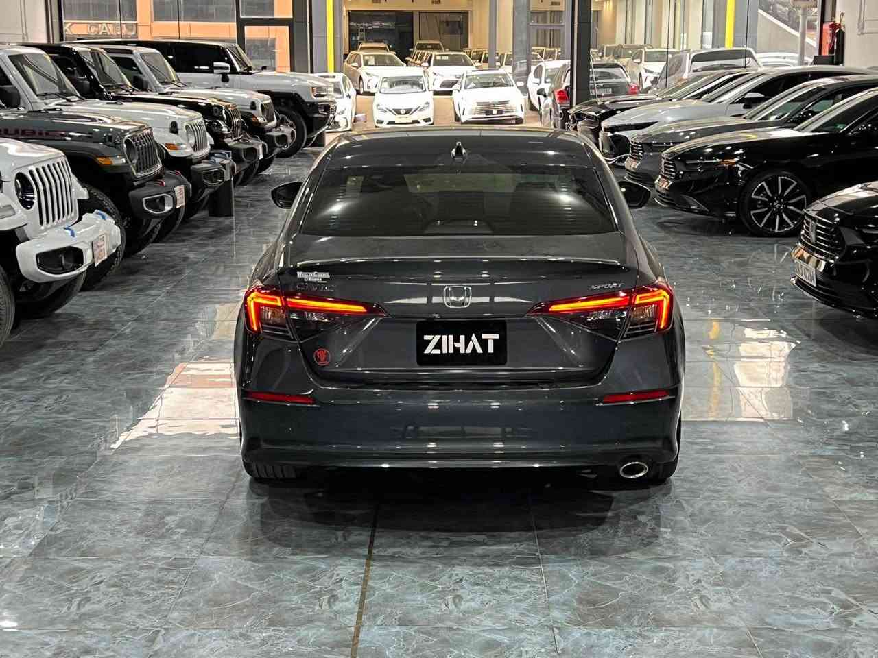 هوندا سيفك 2025 
ماشيه 6 الف 
سبورت 
مكينه 20 تنفس طبيعي 
قطعتين ونص صبغ بدون ارباك 
مكان دهوك 
152 $مجال 
تترقم شیمالی 
تفاصیل اکثر ***********
وتساب دهوك, العراق
