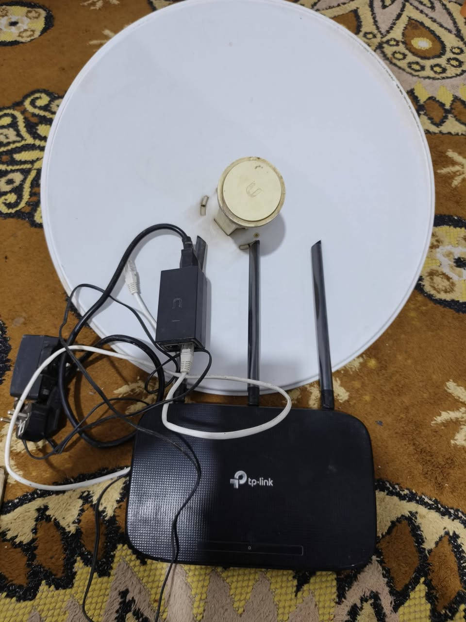 السلام عليكم نانو وراوتر كامل للبيع ماناقصه شي شرط شغل للبيع السعر ٨٥ وبي مجال


**إذا كنت صاحب هذا الإعلان وتريد حذفه لأي سبب، رجاءا أرسل رسالة إلى الدعم الفني**