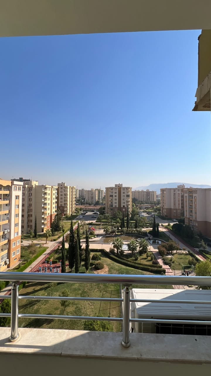 شقة مرممة للبيع في مجمع افروستي

عمارة A

طابق اخير

واجهة شمال.شرق

مساحة 140م

للمزيد من المعلومات:

0750 200 8118

0770 448 8118
