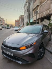بيع فقط بدون مراوس  كيا فورتي موديل ٢٠٢٣ جديدة السيارة وجاهزة للاخير  ...