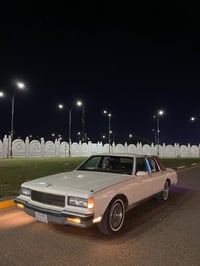 كابرس 1988 LS للبيع او لمراوس  رقم بصره راعيها يريد تحويل  سياره جاهزه...