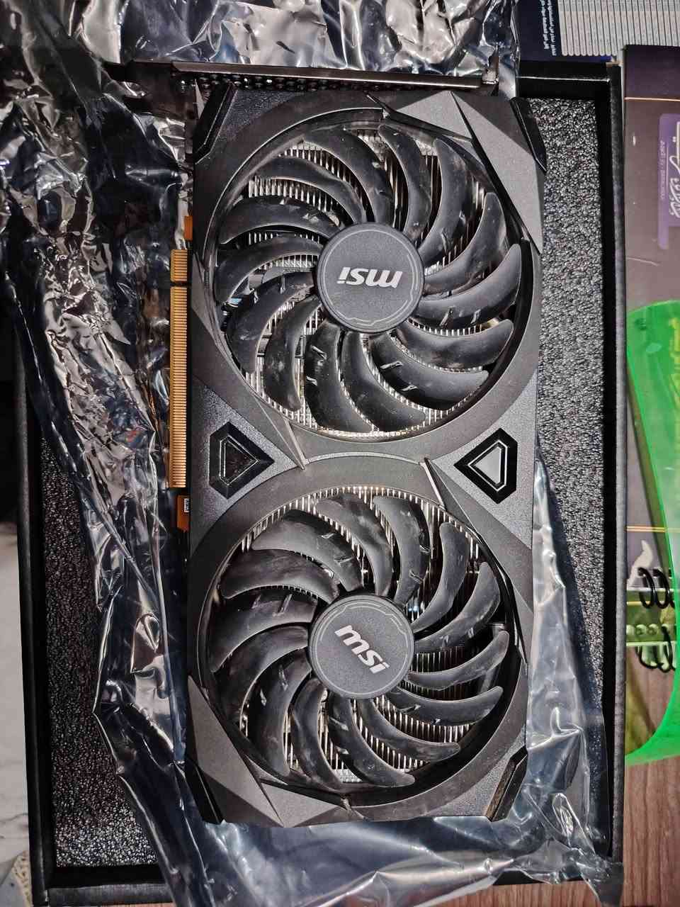 السلام عليكم

للبيع كرت شاشه 3060 12gb msi ventus. Oc مسكور سرعه

حاله زينه متوفر الكارتون

-----------------------

للبيع حساب ستيم مصروف عليه شي ٣٠٠ دولار ويه الاثباتات قييم بدون كسر رجاءا

للتواصل واتس ***********

متوفر توصيل

