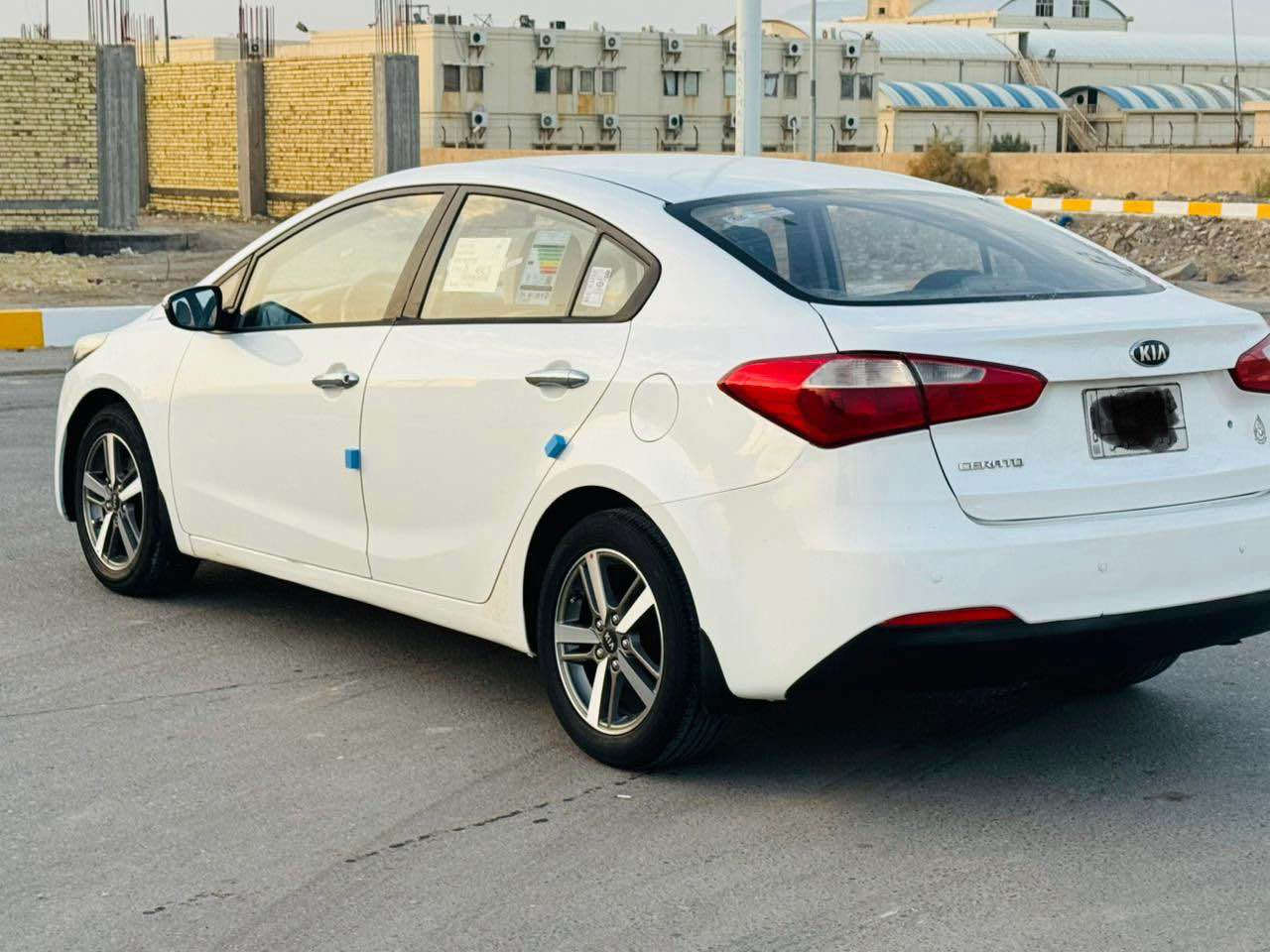 سيراتو 2015 حره تحويل مباشر ذي قار وارد خليجي مكفوله ضربه وصبغ تبديل كفاله عامه سياره جديده وجاهزه محرًك كير حداديه تبريد حجم المحرك 1600 موصفات حساسات تحكمات استيرن  ويل كب مكاني ناصريه السعر 123 الاتصال
 *********** ناصرية, ذي قار
