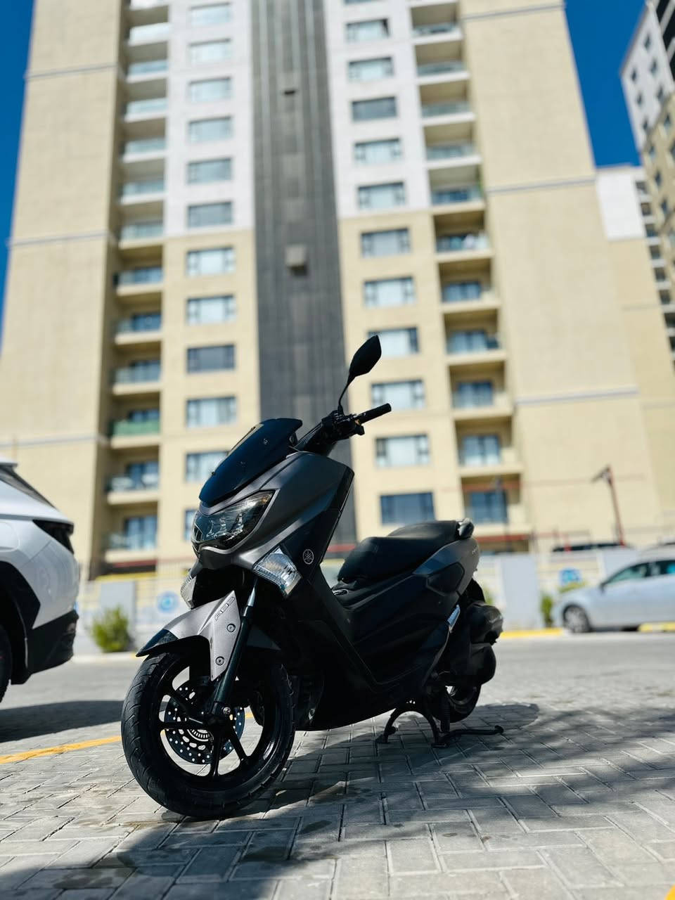 سلام عليكم 
دراجه NMAx ياباني مكفوله كفرات والمكينه نظام ABs مابيها برغي نقص مكاني بغداد حي الجهاد السعر مليون و350 

***********
