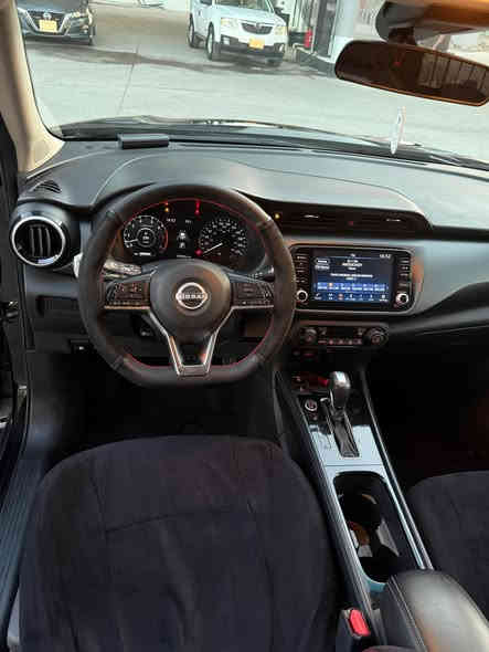 نیسان کیکس2022مواسەفات sv plus
50000 میل ڕۆشتوە 
سةنةوي ژينكة تا ٢٠٢٨
گيرومةكينة بةشةرت 
زۆربەجوانی پاکی ماوە 
 هیچ خەلەلیکی تیدا نییە 

سعر لە کۆمێنت داوابکە ڕاستەخۆ بۆت دیت 📩 

٣ پارجة بؤياغ كةمةك شانسي گرتية

ژمارەی خاوەنی 
***********
