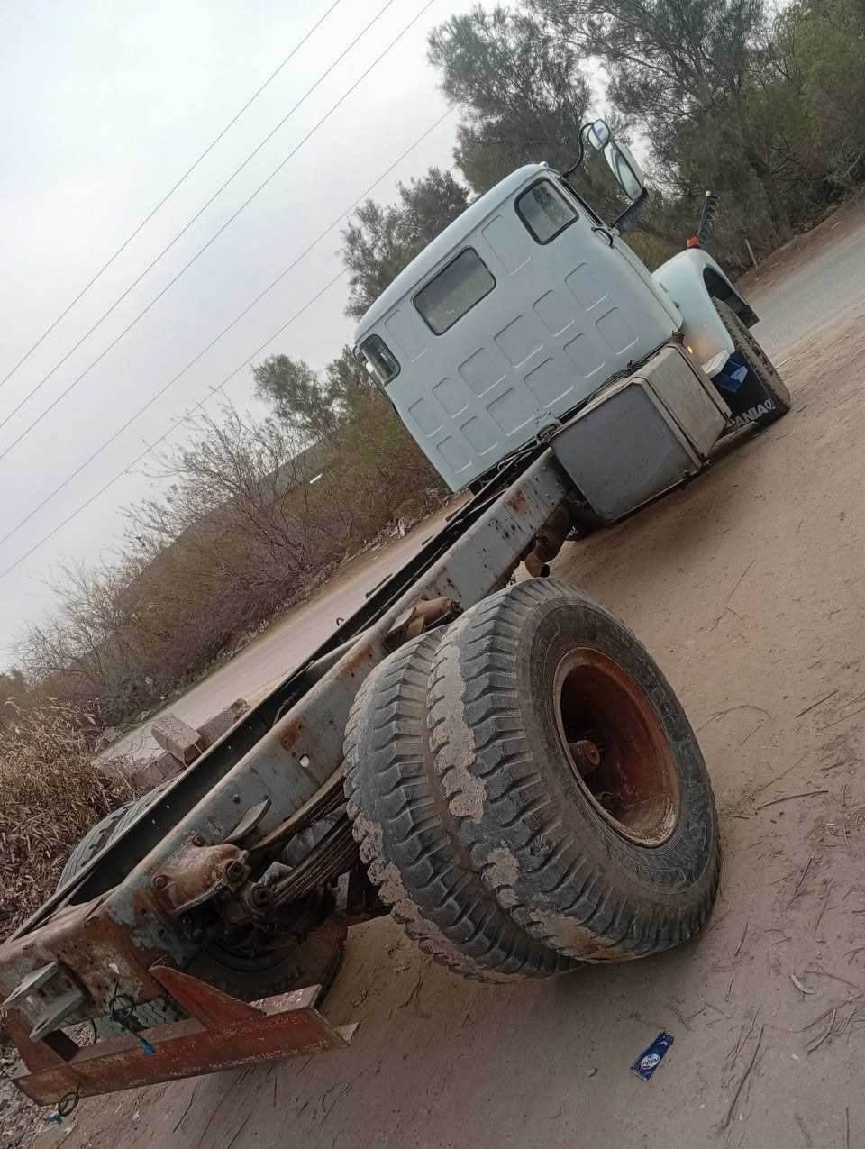 سلام عليكم اسكانيا 111 للبيع محرك 12 ونص كير جديد سياره جديده شاصي مكفول رقم بغداد تحويل مباشر رقم انكليزي الاتصال ***********
