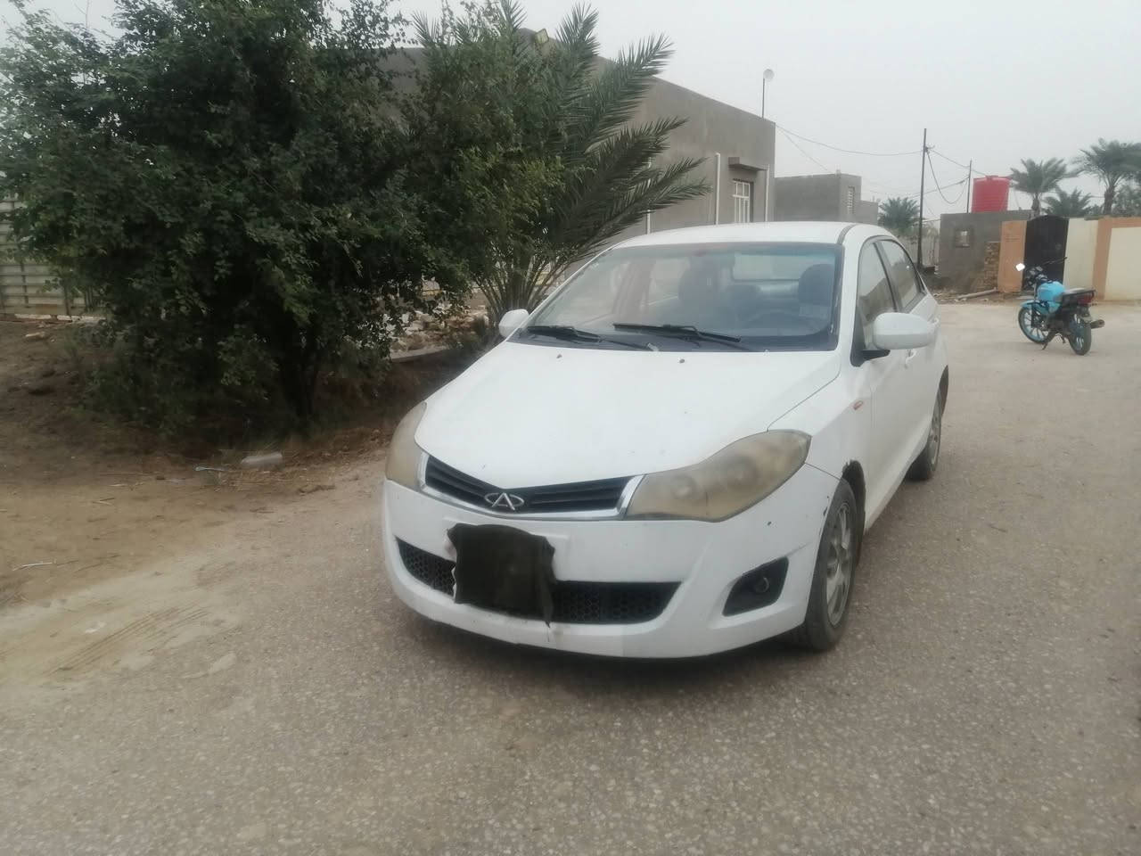 شيري فلاوين 2013 للبيع 
محرك لا تبخير ولا تنقيص و كَير بحالة جيده
تخم تاير جديد باتري جديد منضومة تبريد جديد حدادية صار شهرين من مشتغلها
سياره عليها ادامة كامله
السعر 35 وبيها مجال
للاستفسار الاتصال على الرقم ***********
مكانها الديوانية قضاء الدغاره
