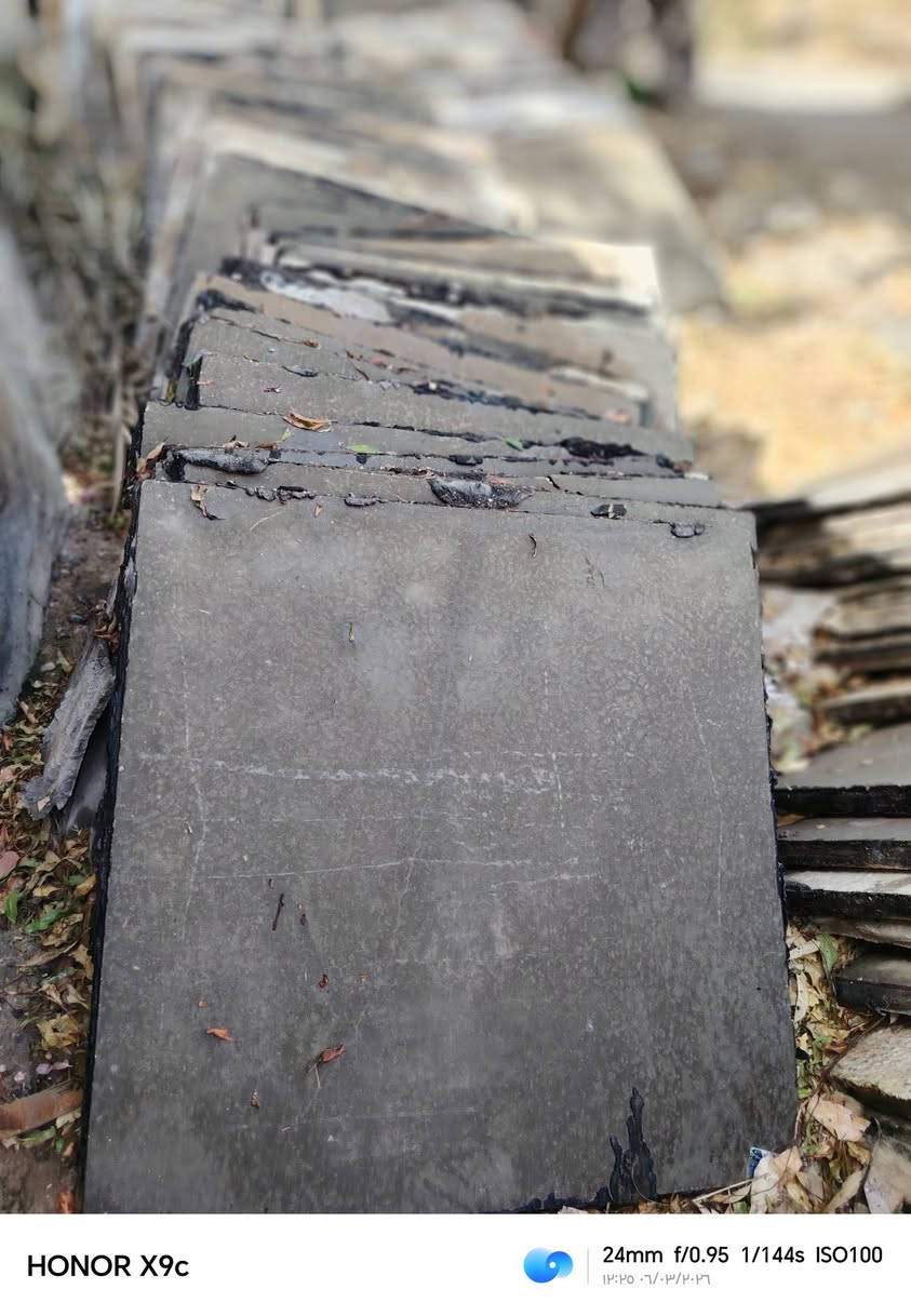 سلام عليكم شتايكر تطبيك صطح
مستخدم العدد 140 
سعر: 100
للتصال.. ***********
