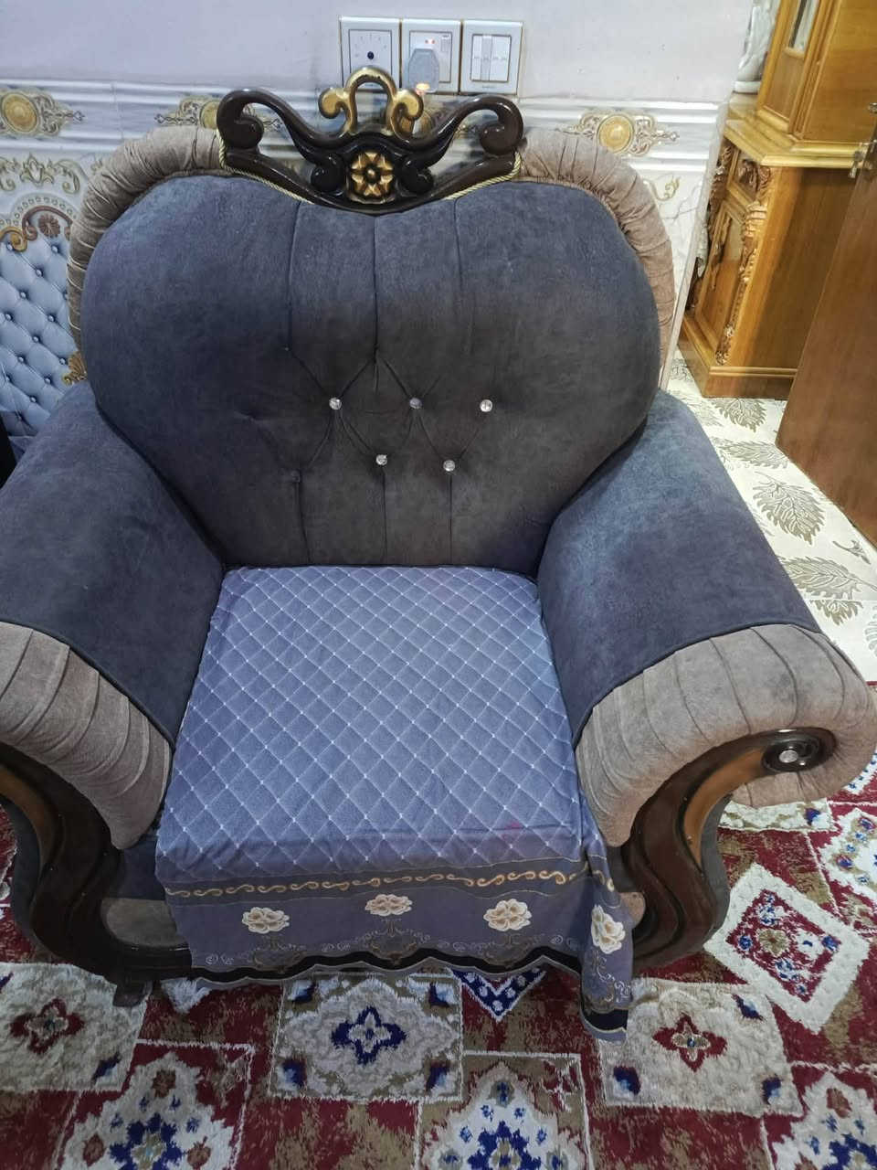 تخم نظيف ومابي اي ضرر يردوه ب 350 الف بحي المعلمين وهذا رقم راعيه***********
