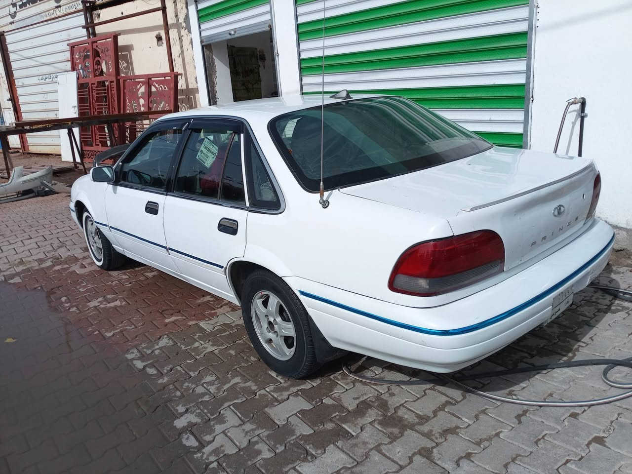 برنس فراشه موديل 1996رقم بغداد مميز فول اوتماتيك تايرات جدد حته لسبير  خارج داخل حلو سنتر لوك شغال كهربائياتها كلها شغاله بدون خياسات فيتبم جديد
نوزلات جدد
باتري جديد
دينمو جديده
 عنوان الانبار خالديه قرب مركز شرطه ‏‪***********‬‏  سعر 36،
