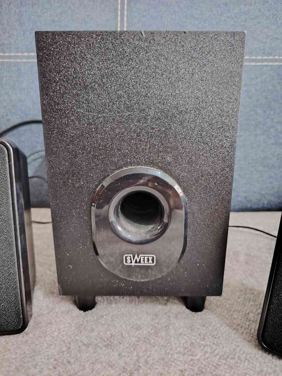 مضخم صوت باله اوربي...ماركة سويكس..
السعر 35..شامل التوصيل لكافة المحافظات.. @إشارة


**إذا كنت صاحب هذا الإعلان وتريد حذفه لأي سبب، رجاءا أرسل رسالة إلى الدعم الفني**