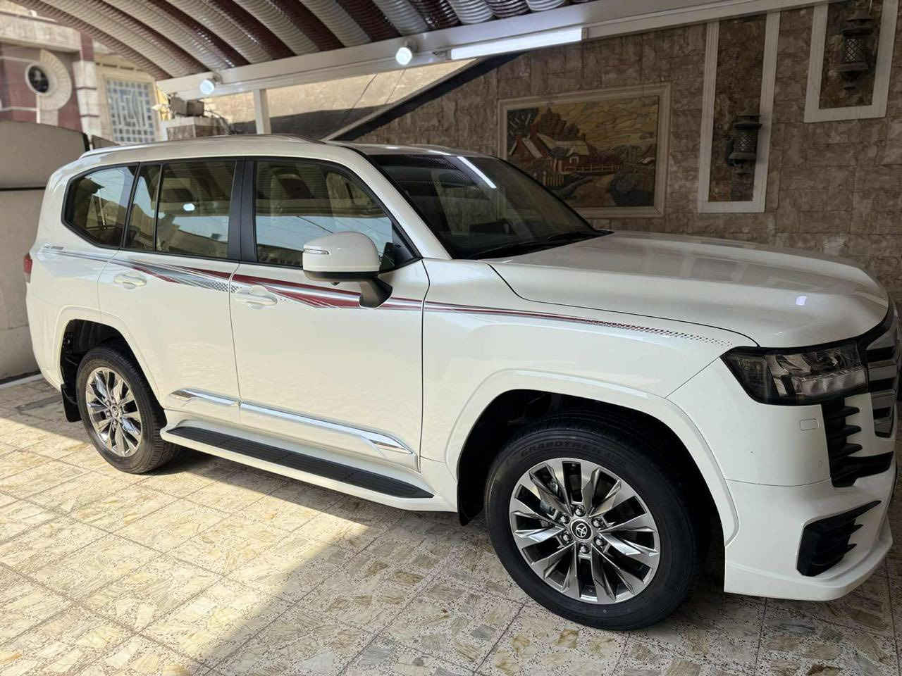 السلام عليكم 
البيع لاندكروز زيرو السياره    
رقم بغداد الدوالي بسمي شخصياً
بريم اصل بدون برده خلفيه
 جي  اكس ار لمتدد GXR LlMlTED    تطبيق 3 شاشات
بريم اصلي اصل وفصل 
5 كامرات شاحن لاسلكي كت لحايه اصلي
مواصفات معروفه 
السياره كفاله. من الشخط والرصعه والبارد ع شركه 
مكاني بغداد
والاتصال ع رقم 

***********
