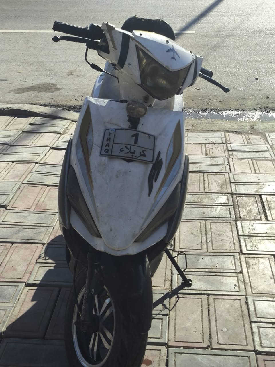 السلام عليكم دراجه ماكس محرك ياباني للبيع المكان كربلاء قرب جامعة العميد السعر250وبيه مجال ***********
