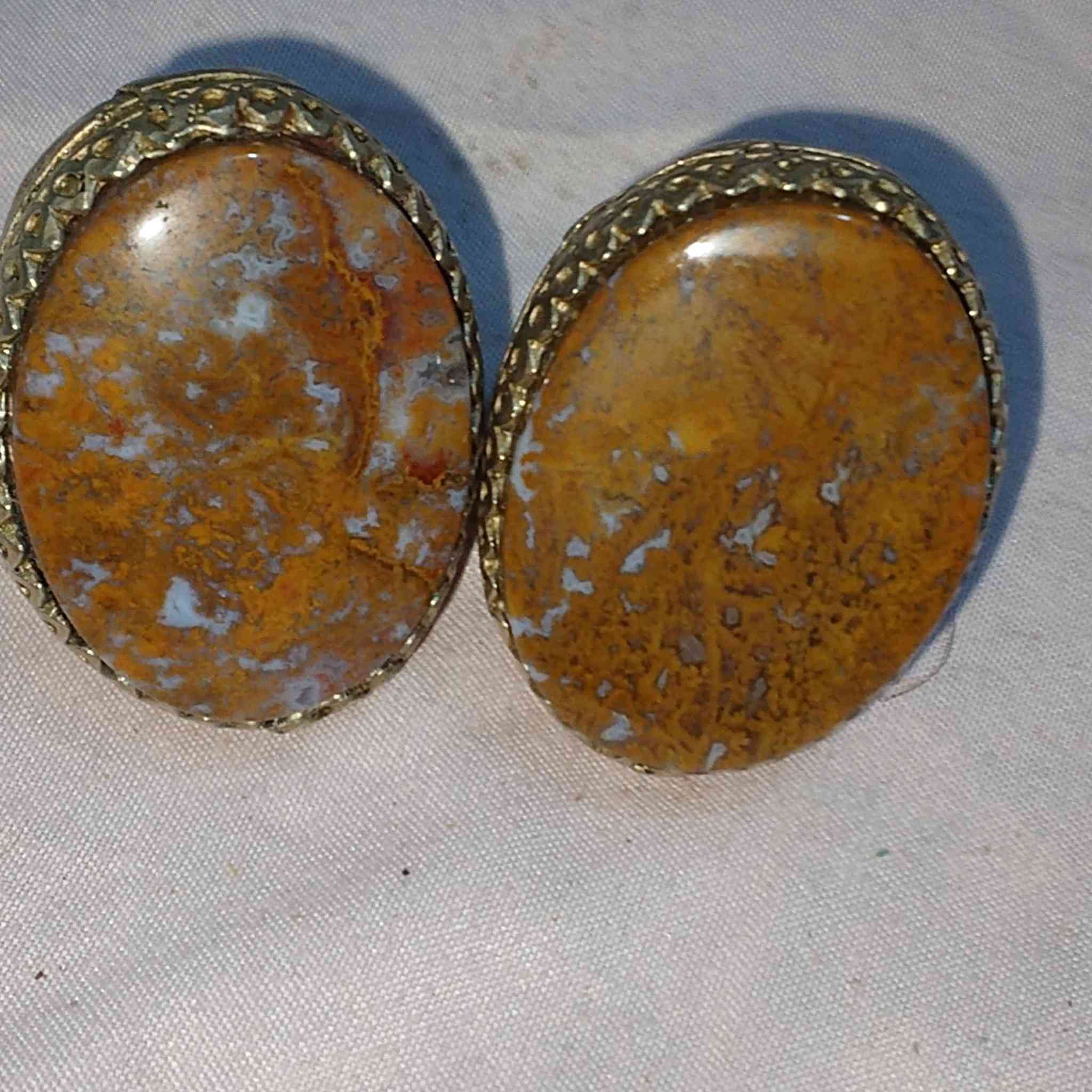 محابس فضه صياغه خراسانيه سعره 40 ويه توصيل البصرة, العراق


**إذا كنت صاحب هذا الإعلان وتريد حذفه لأي سبب، رجاءا أرسل رسالة إلى الدعم الفني**