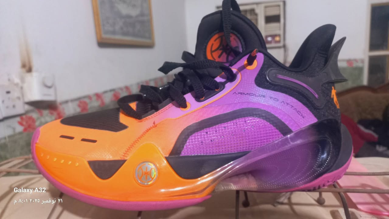 السلام عليكم احذيه باله درجه اولى سيد حسن ناحية الإمام ***********رقم يوجد توصيل جميع المحافظات السعر١٠ ألف
