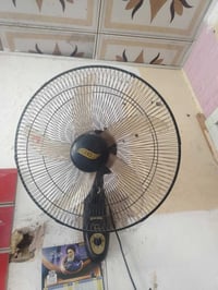 زوج مراوح للبيع السعر 30شغالت وات ساب 07838384874