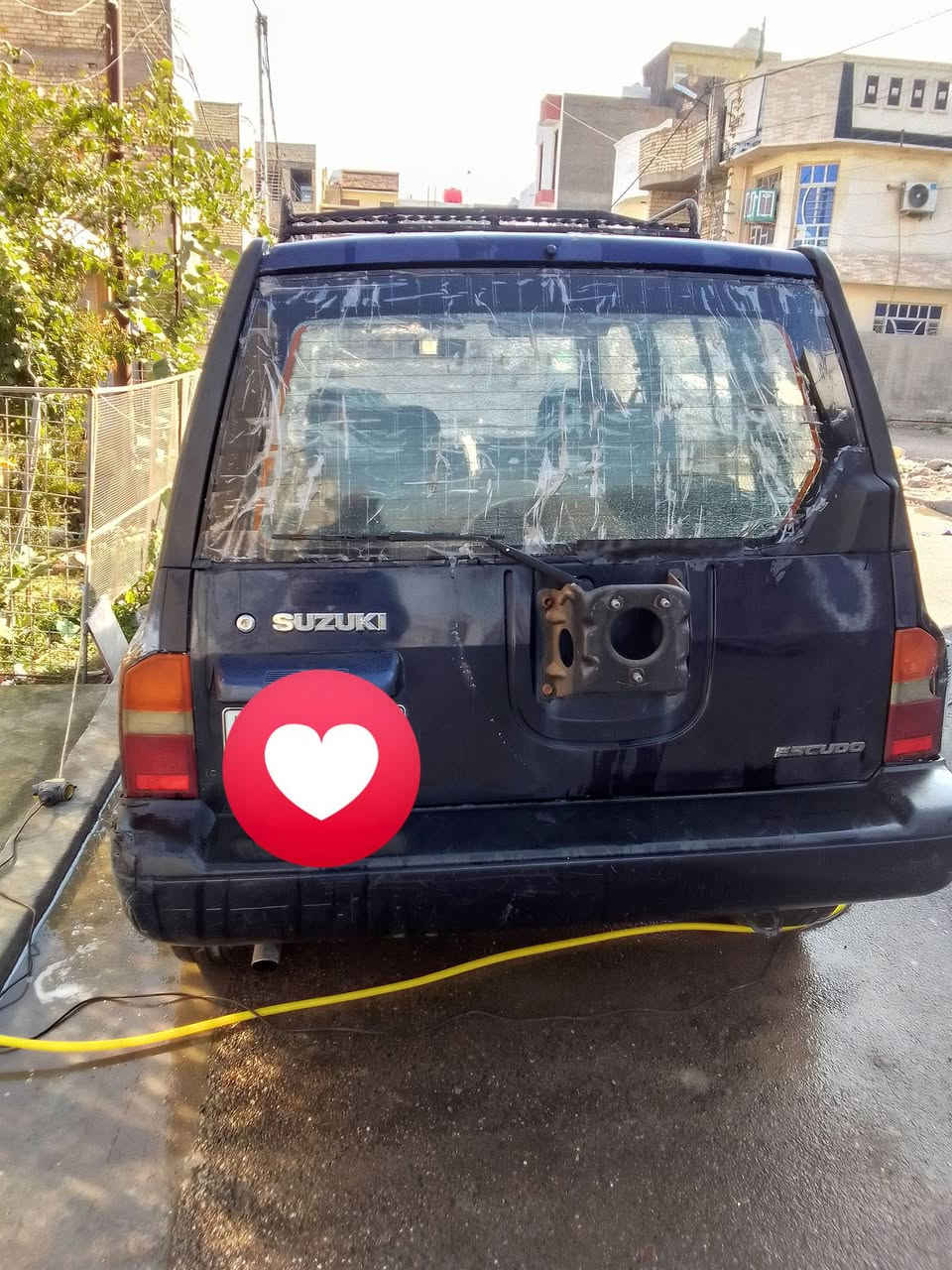 سياره ساسوكي فيتراا
4راكب
محرك كير اوتوماتيك
موديل 1995عراق بغداد
مشروع وطني تحويل
تبريد شغال
السعر40وبيه مجال للشراي 
اتصال ع رقم *********** الغزالية
