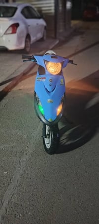 شباب ماكس عدله للبيع متوازي عل بيعتها واحد عل واحد مابيها اي نقص ب٦٠٠ ...