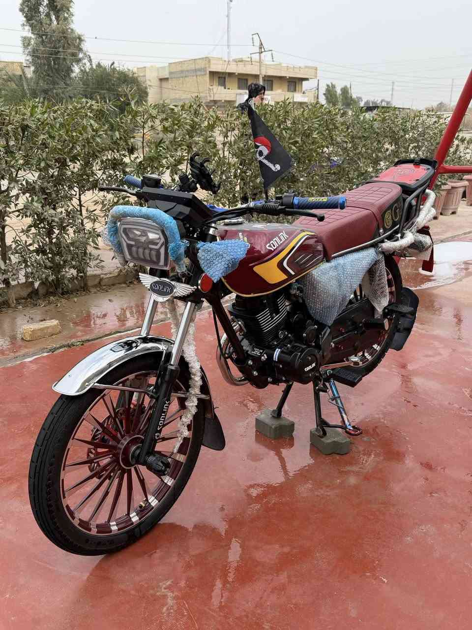 السلام عليكم
للبيع دراجه سونك 2025
دراجه نازله من رمبه 12/13
الدراجه نضيفه وماماشيه ومزوده ك شكل فقط 
ماشيه 1300
 مكاني بغداد الراشديه 
رقم ***********
سعر ملييون قففل .
