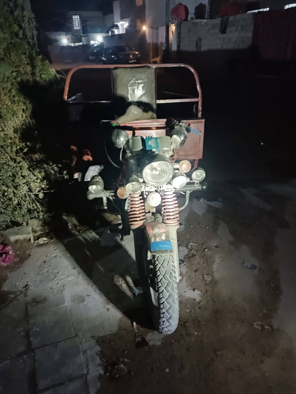 السلام عليكم ستوتة للبيع موديل 2015 مكينة 2023مكاني كربلاء امن داخلي تواصل ***********9
