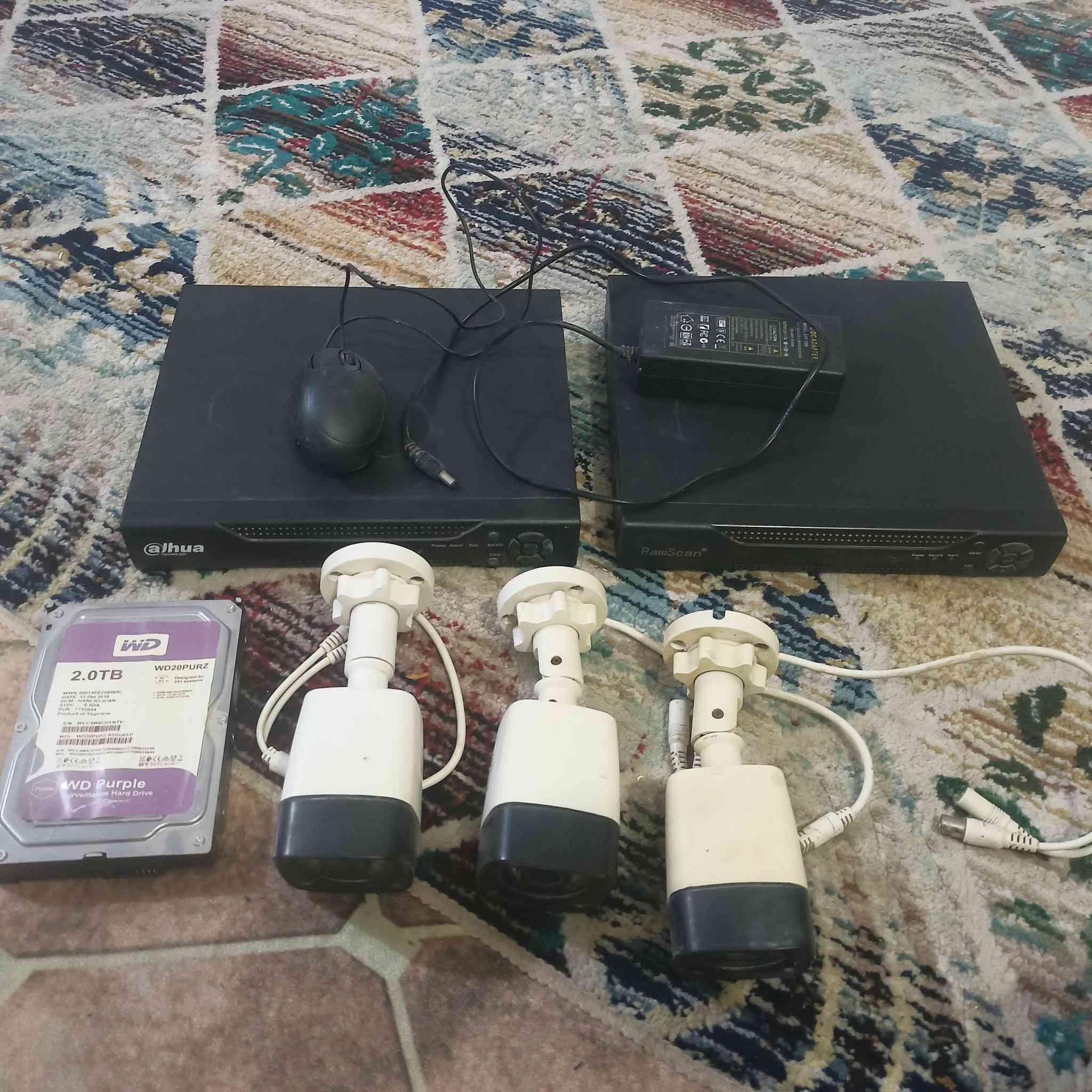 ديفتر عدد 2وكامرات 3 شغالات قيم بالرضي بي الله واخذ


**إذا كنت صاحب هذا الإعلان وتريد حذفه لأي سبب، رجاءا أرسل رسالة إلى الدعم الفني**