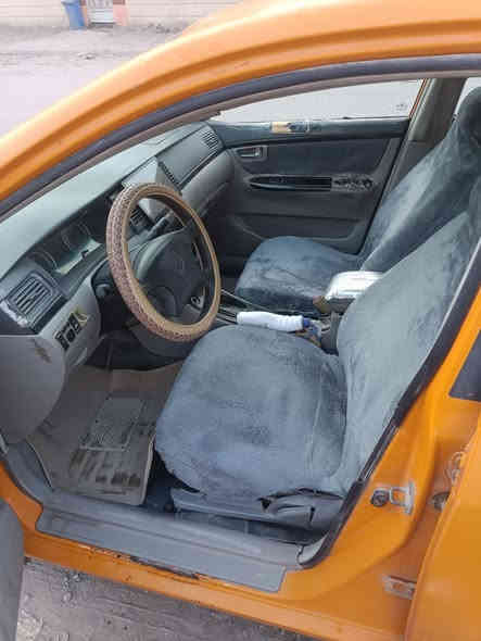 جلي نوع fc موديل 2012 سياره حلوه نضيفه مال جناي البدي لا خياس ولا ضربه قويه فقط الموضح بلصوره خياس بلبيبان قليل علمن ان السياره سنويه لل2028 راعيها يريد تحويل سياره باقي بس استلام الوحات سياره محوره اوتماتيك مكينه كورله   السعر 25 وبيها مجال للشراي  الستفسار عله هذه الرقم ***********
