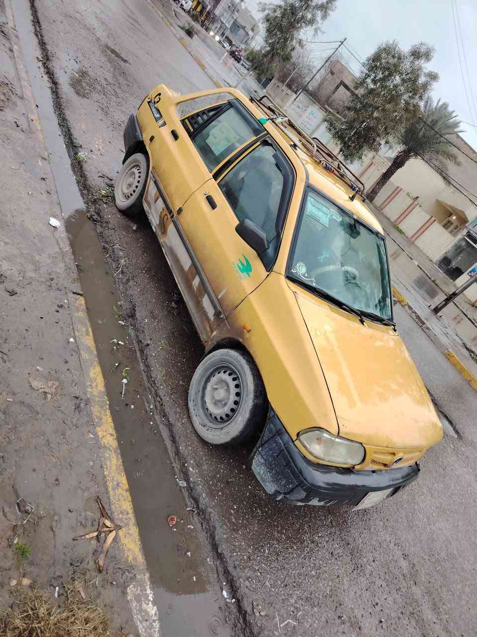 سلام وعليكم عندي هاي سايبا رقم بغداد شرط تحويل او وكاله  بيه كابون بنزين ورقي السعر 18👍👍 ***********
