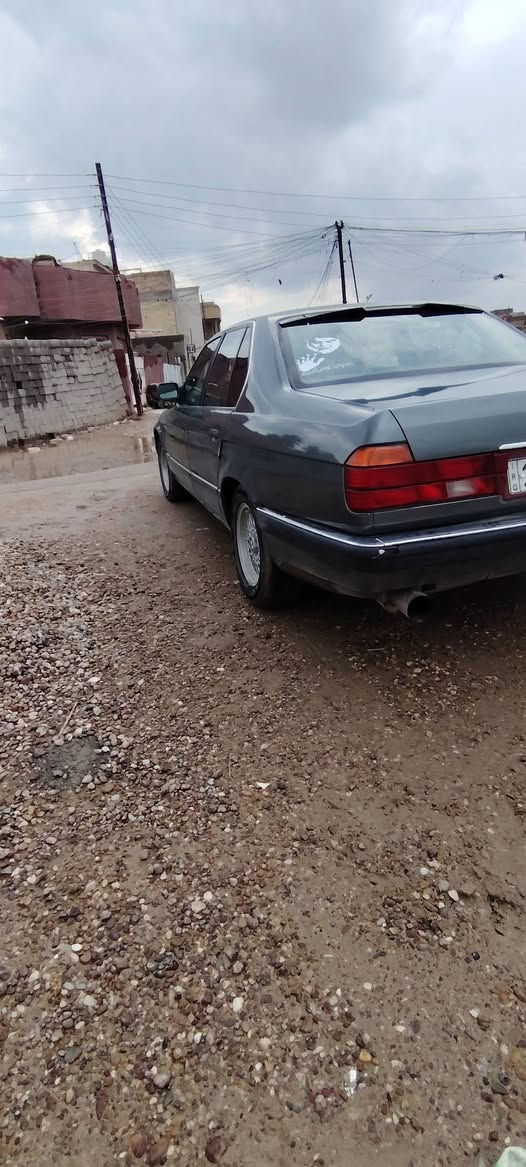 السلام عليكم  مويل 91 
سكن عالي ناصي زنون اسطاب لايت فدراليات ام الريمون 
اكزوز تيربو عالي ناصي ابو الريمون دوشماة جلد  تخم تايرات 
المكان بغداد الزعفرانية لستفسار اكثر اتصل ***********
