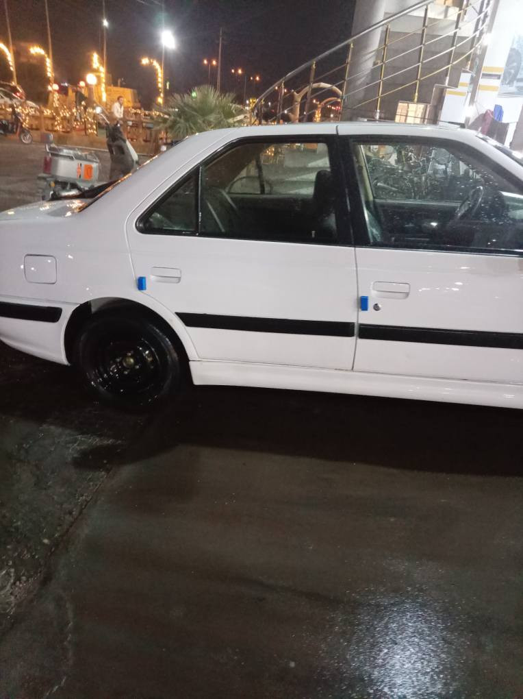 بيجو 2021 
مكفوله من ضربه وتبديل ومحرك وكير بيها شويه بارد
اقساط ومخلصه اقساطها السنويه ما منتهيه 
نواقص قليل الشراي ابلغه بيهن السعر 64 وبيها مجال حك الجيه
*********** البصرة, العراق
