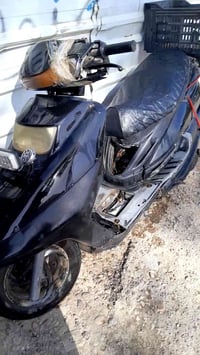 دراجة نارية • للبيع