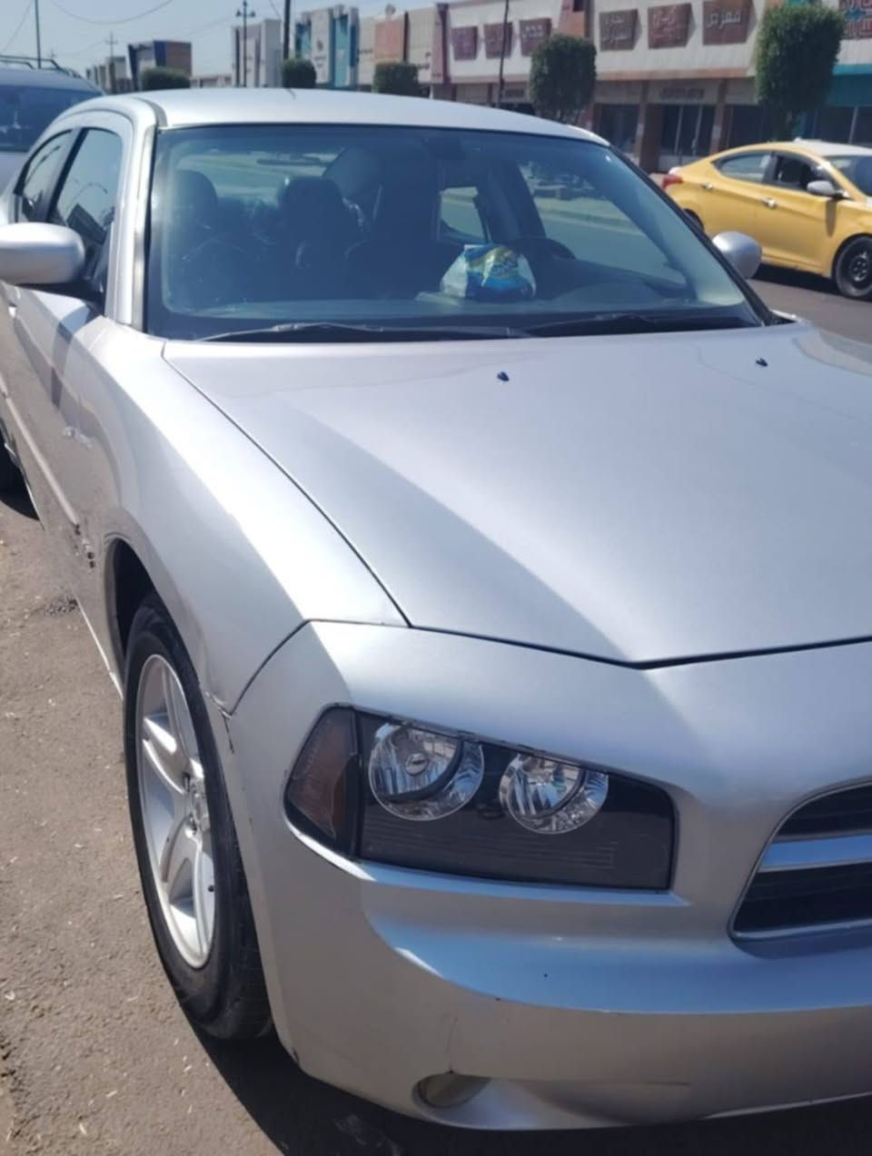 السَلٱمٌ عـَلـْيگمّ-ۈرحـْمّـٌة ٱللـّہ ﯙبُرگـّاتہ 
جارجر موديل 2010 مكفوله 
رقم بغداد نكليزي بسمي تحويل ثاني يوم 
محرك 3500 بلادي 
ممشى السياره 186 حقيقي واقبل للزياده 
مواصفات السياره sxt بدون فتحه السياره
تثبيت سرعه وشاشا قلاب وهيتر بلمري الجانبيه
تدفئه تبريد شرط 
بيها طخه بلجاملغ الخلفي الايمن بلهلال وباقي علـّۓ. نفس وضعه وبيه رش كد شبر نفسه الجاملغ  م̷ـــِْن امريكا باقي السياره مكفوله كفاله عامه من الضربه ولصبغ ولمعجون .ولتبديل. ولسياره مانطيها الا تاخذلها  سوناس وخلاف كلامي اني ادفع فلوس السونارر مكاني بغداد /ابوغريب ودوامي المربع الرئاسي  قرب جسر الطابقين او تقاطع مصفى الدوره
السعر 115 او مراوس بارتي
ولفرق انطيك كل شهر 4اوراق واي ضمان حاضر الضمان محكمه عشاير كنبيالات او تبقه السياره بسم راعيها لحين كمال السداد 
رقم الهاتف: ***********
