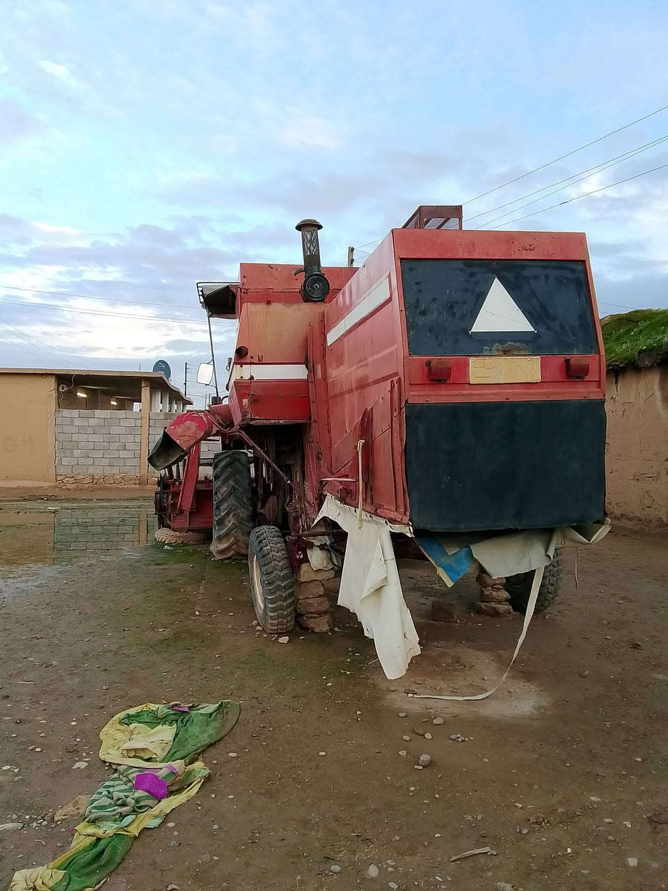 حاصده فوركسن موديل 90 راعيها الشرعي  نينوى بعشيقه رقم التلفوان *********** غير متواجد على فيس
