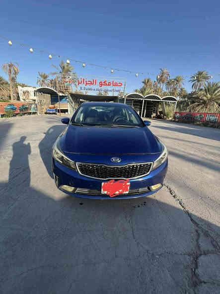 كيا فورتي وارد فول مواصفات بصمة قطعتين تبريد وهواي مواصفات ما عدا بانورما
محرك ١٨٠٠ مرغوب 
بيها حالوب قمارة 
حرة موديل 18 ماشية 
70ماشيه 
مراوس أو بيع للاستفسار الاتصال على الرقم او مراسلة واتساب ***********
