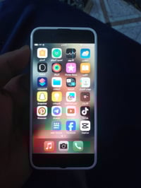 جهاز ايفون للبيع كلشي مابي مكفول كفاله عامه السعر 90وبي مجال الاتصال ع...