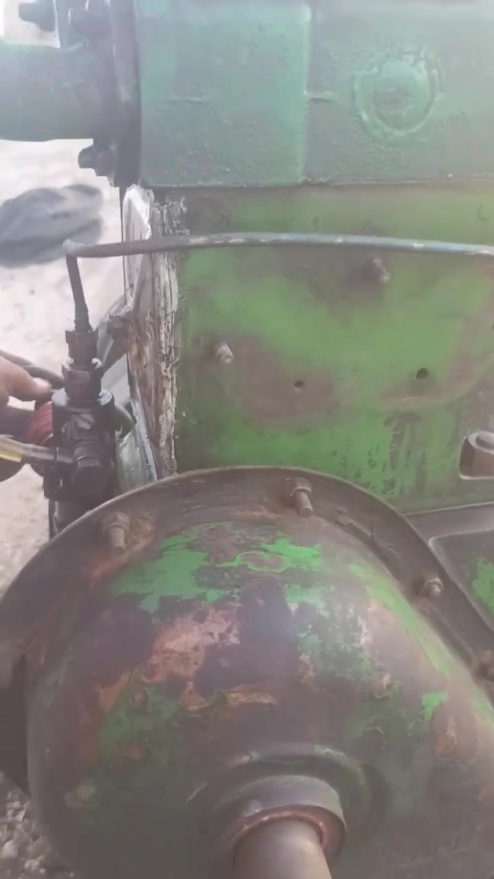 ماطور هندي ابو الخمسه نظيف وشغال خنزيره 4*4بيها ضعف تحتاج تصليح بدون صونده وسعره مناسب جدا ب150الف وبيه مجال موجود بالشطرة بني زيد اتصل على الرقم ***********,,, واتساب
