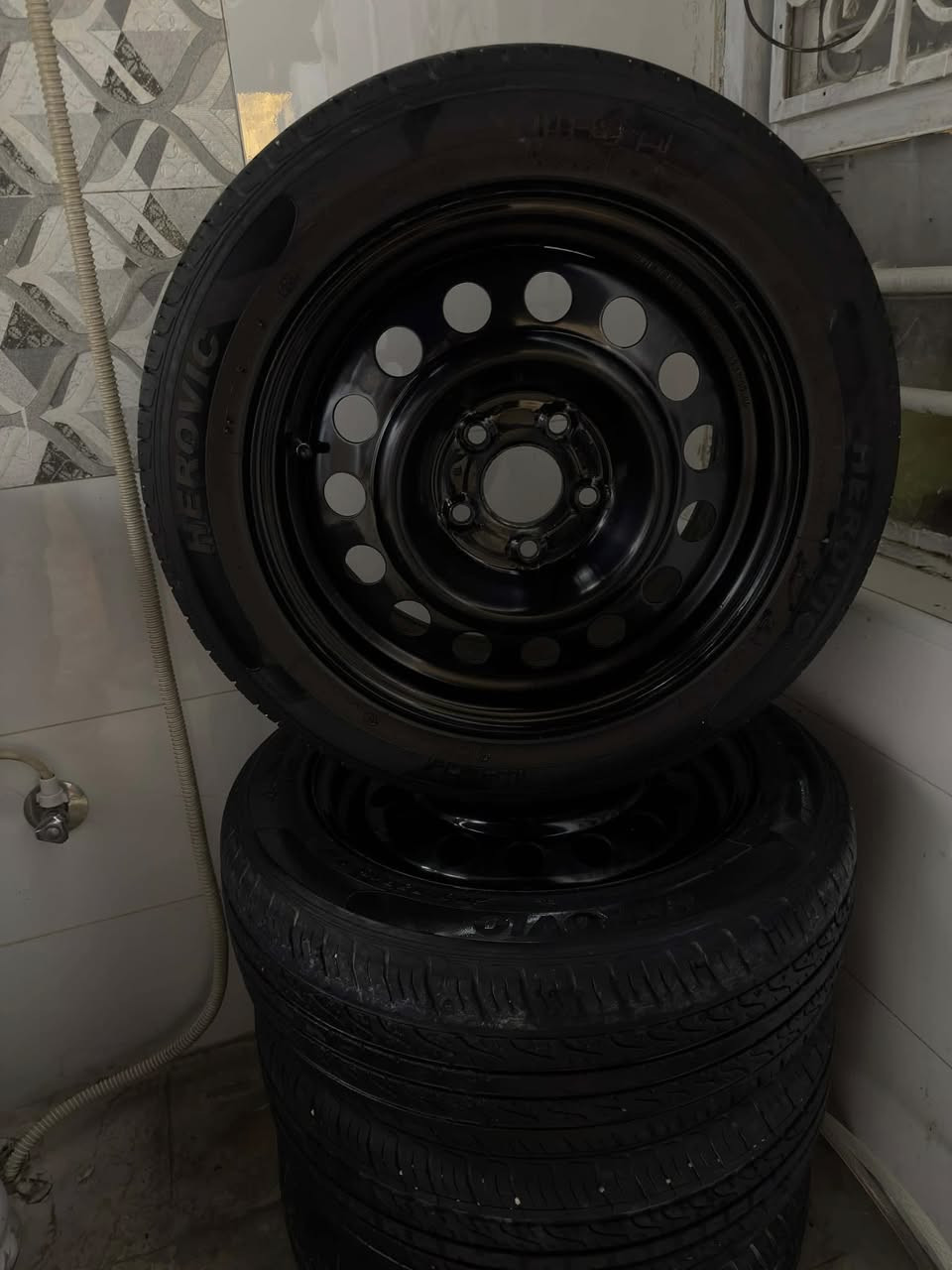 سلام عليكم ويل 16  
20فتحه وياهن تايرات نص عمر
للبيع او مراوس بويل 15 سعرهن 200 مكاني نجف


**إذا كنت صاحب هذا الإعلان وتريد حذفه لأي سبب، رجاءا أرسل رسالة إلى الدعم الفني**